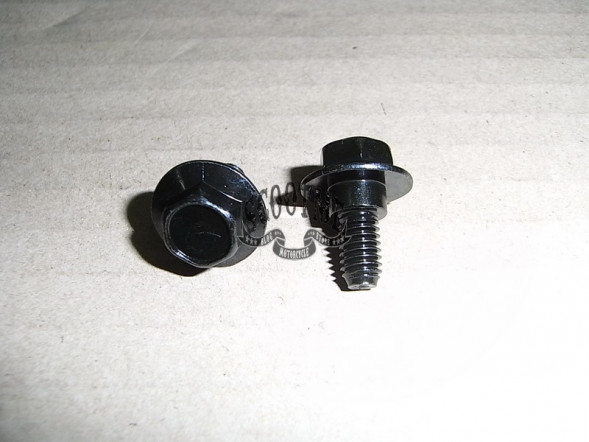 Винт с фланцем М6×10мм SYM ORBIT 50