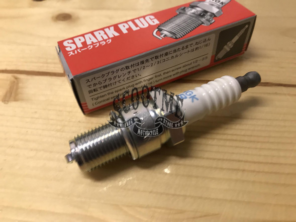 Свеча зажигания YAMAHA - NGK BR9ES (947-02001-88-00)