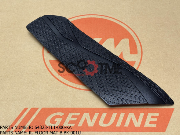 Коврик пола SYM MAXSYM TL 500i [Правый, часть B, цвет: BK-001U]