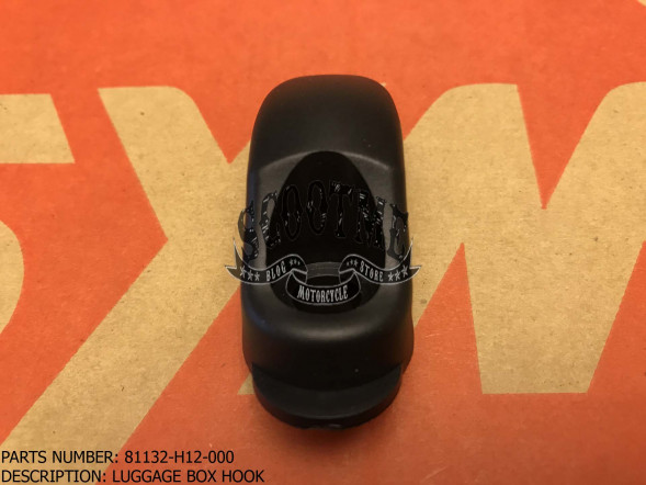 Крючок багажа SYM ORBIT 50 [ЦВЕТ: ЧЁРНЫЙ BK-001U]